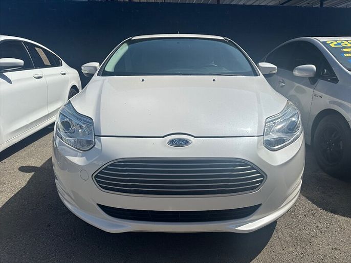2014 Ford Focus photo 2
