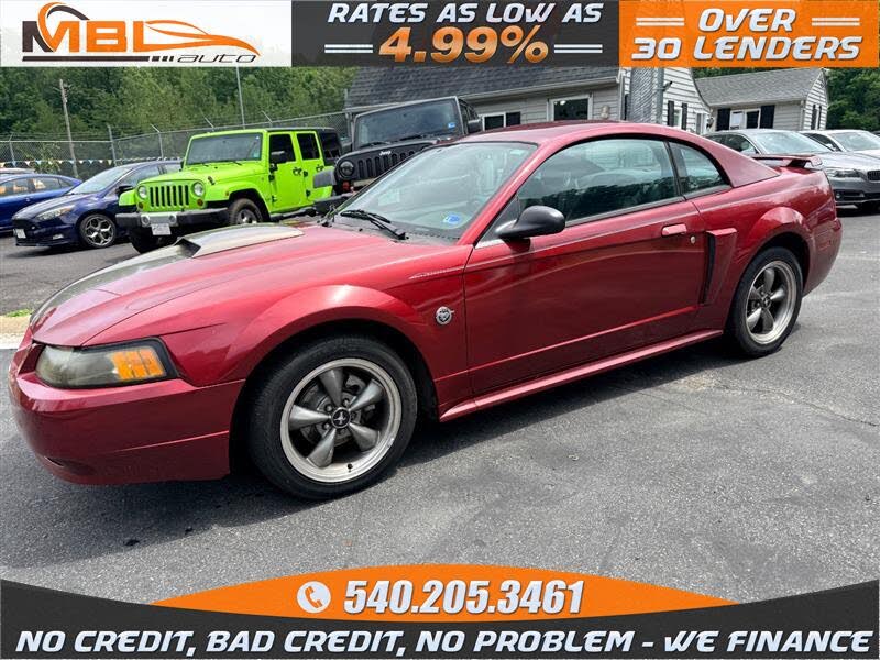 2004 Ford Mustang GT Deluxe
