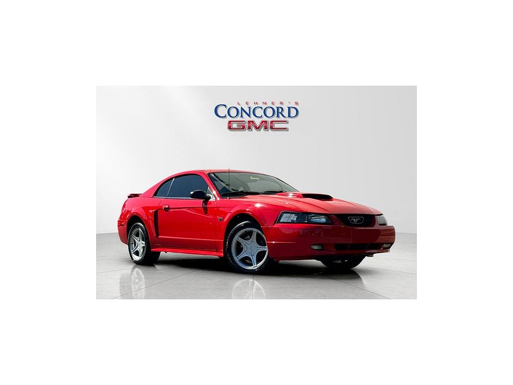 2001 Ford Mustang GT Deluxe