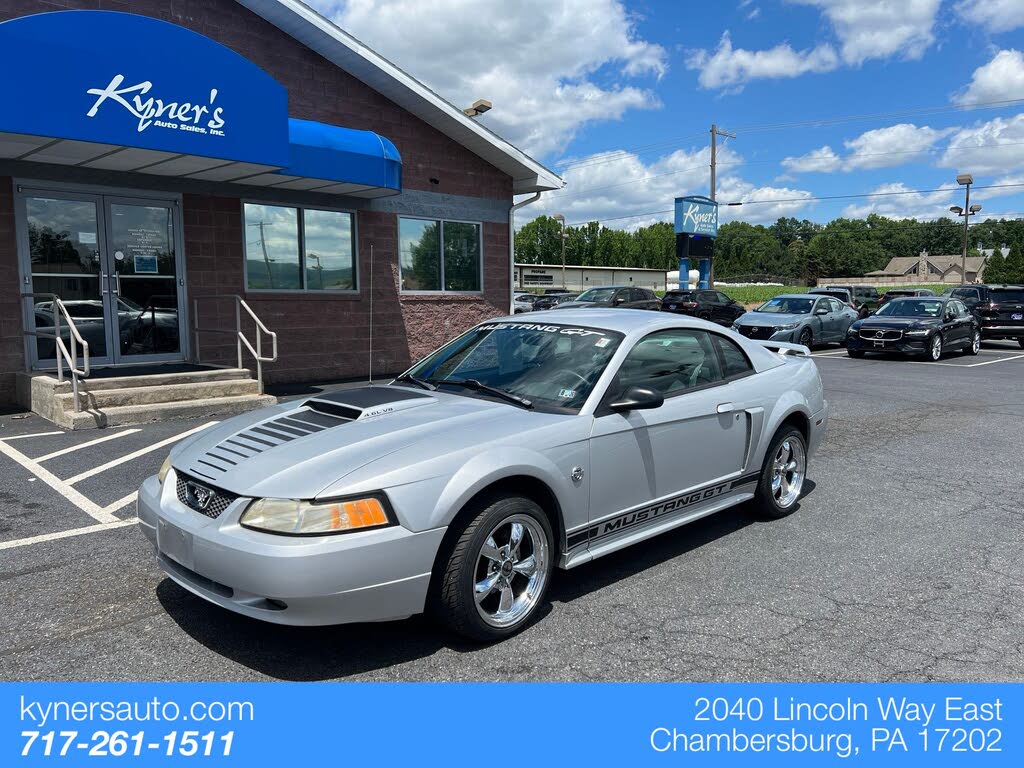 2004 Ford Mustang GT Premium