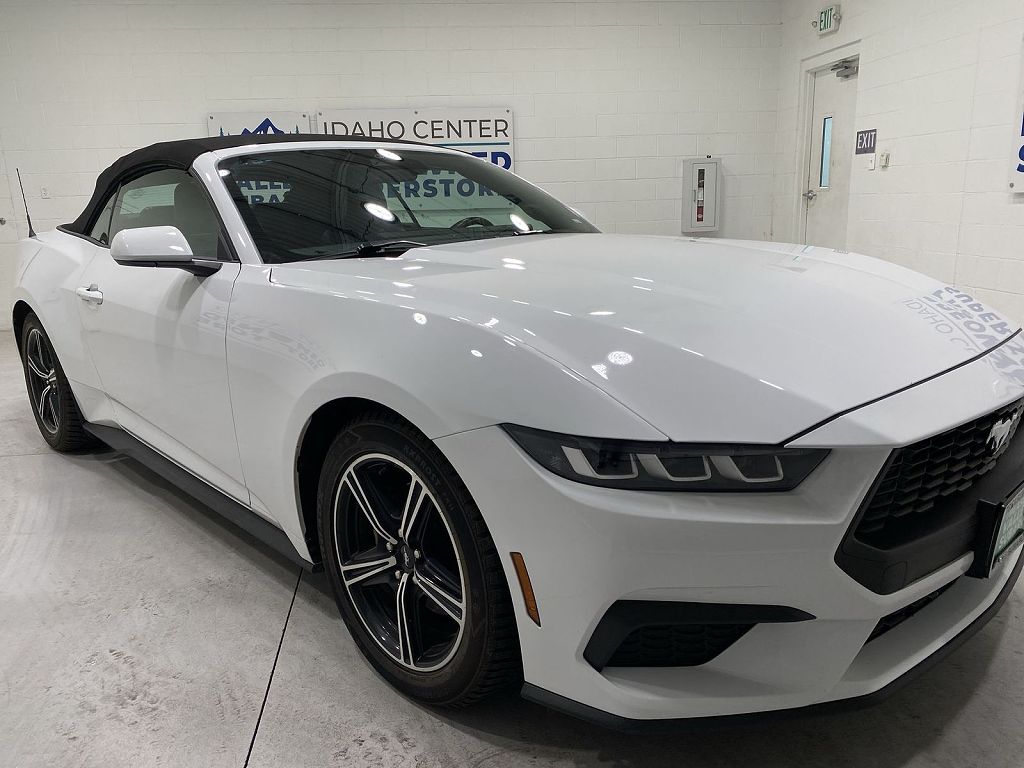2024 Ford Mustang EcoBoost Premium