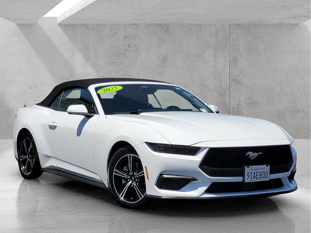 2025 Ford Mustang EcoBoost Premium