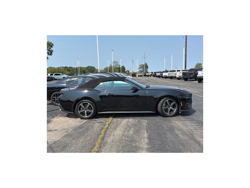 2025 Ford Mustang EcoBoost Premium