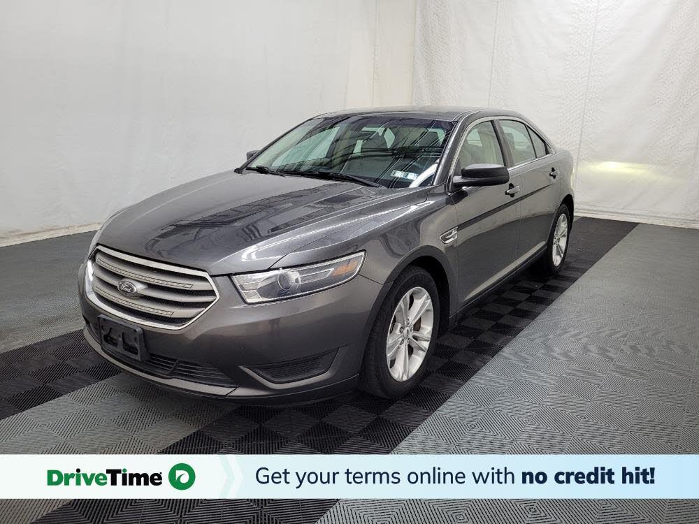 2017 Ford Taurus SE