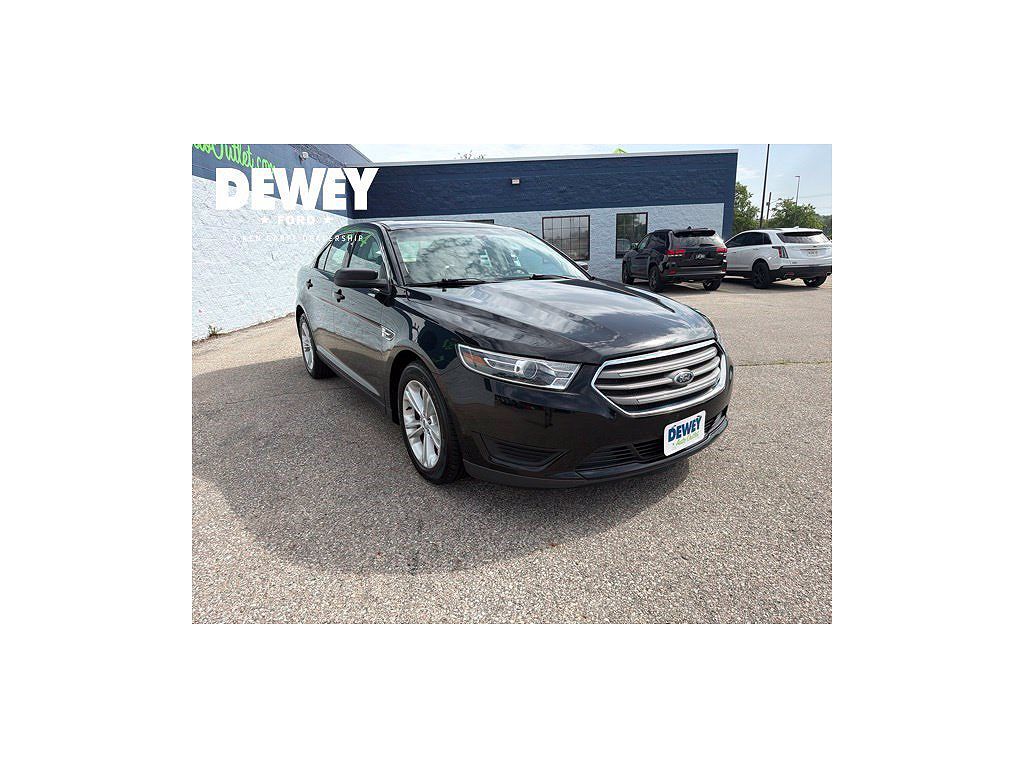 2018 Ford Taurus SE