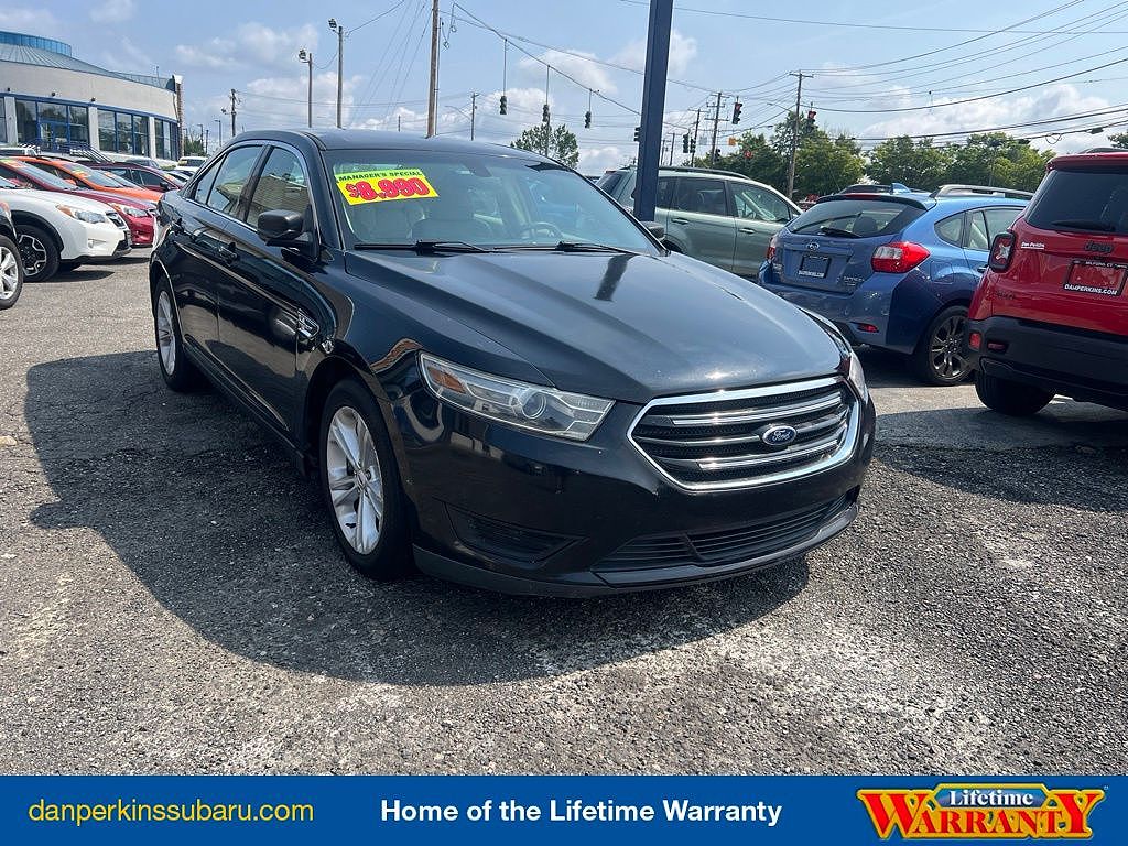 2015 Ford Taurus SE