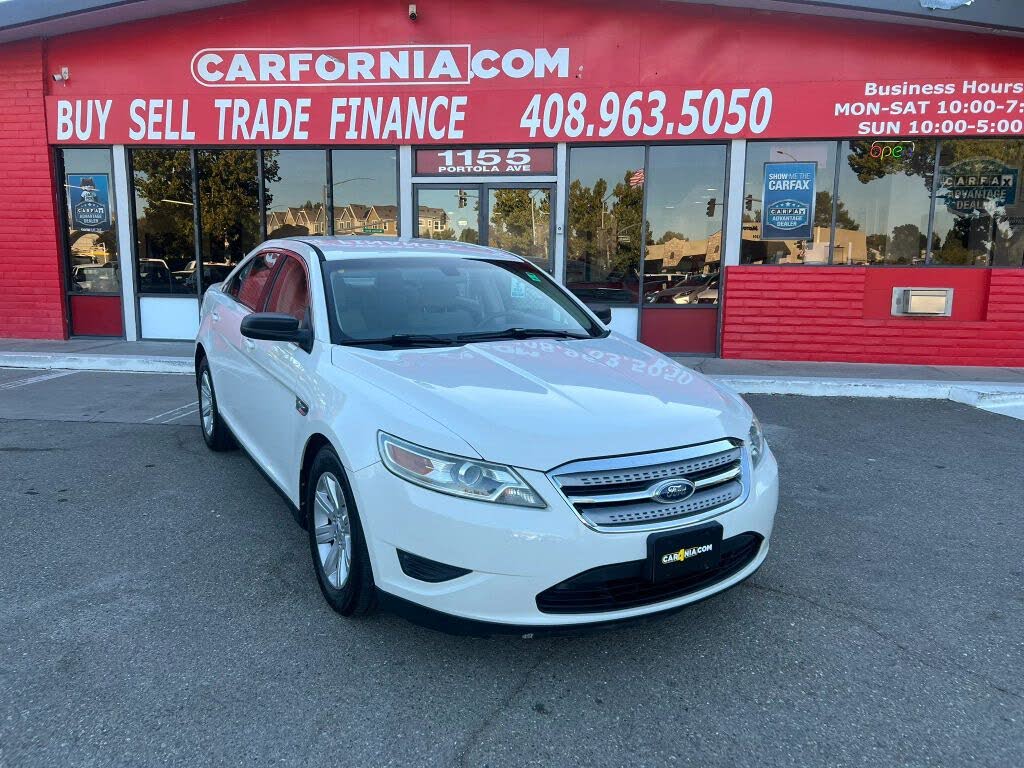 2010 Ford Taurus SE