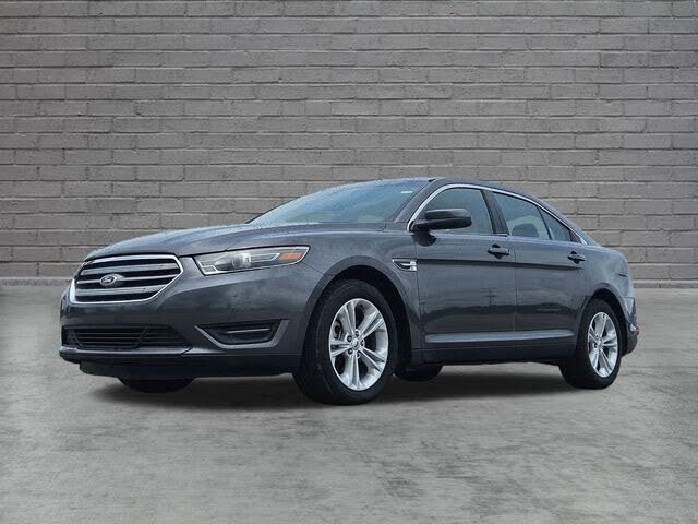 2015 Ford Taurus SEL