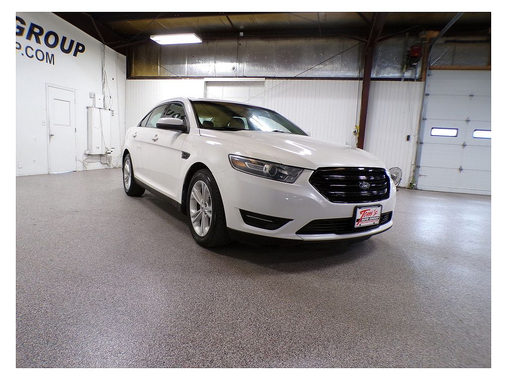2016 Ford Taurus SEL