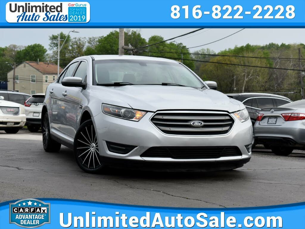 2015 Ford Taurus SEL