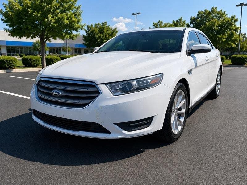 2015 Ford Taurus SEL