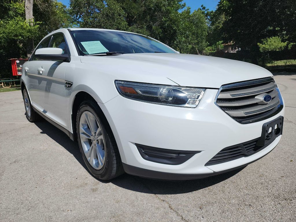 2015 Ford Taurus SEL