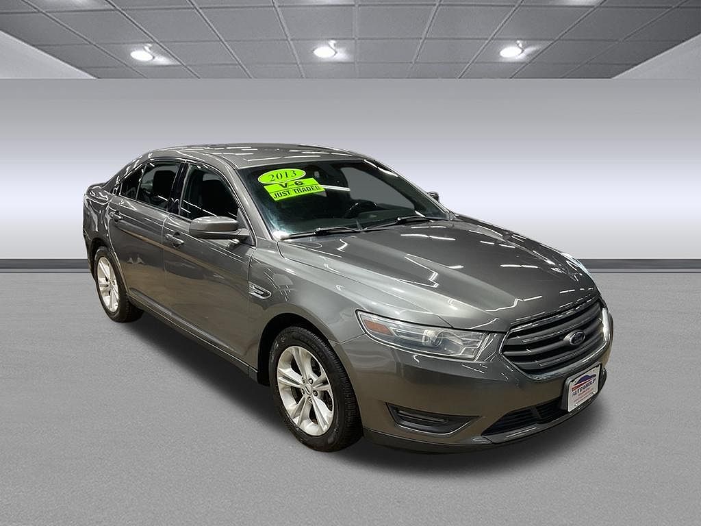 2013 Ford Taurus SEL