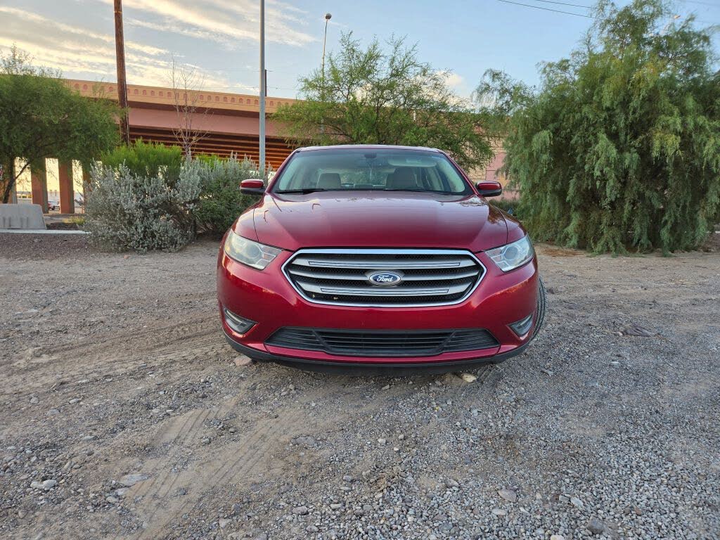 2013 Ford Taurus SEL