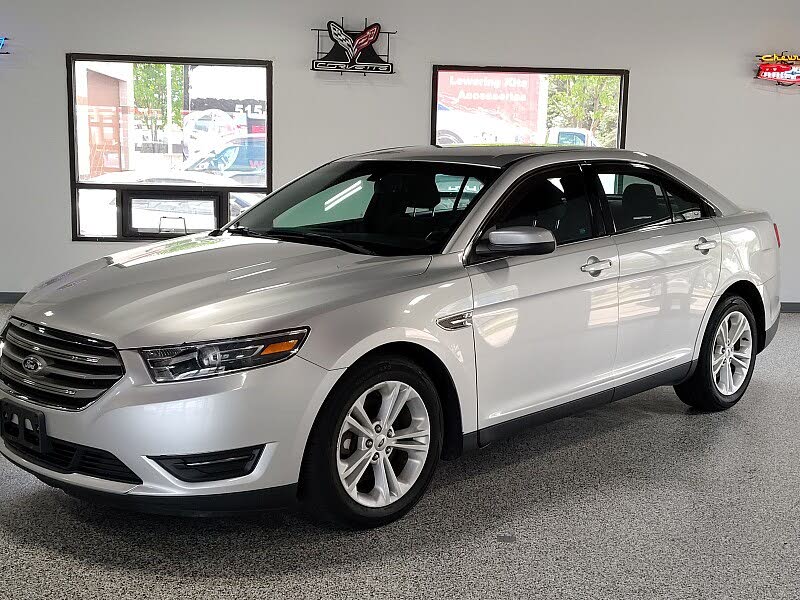 2016 Ford Taurus SEL
