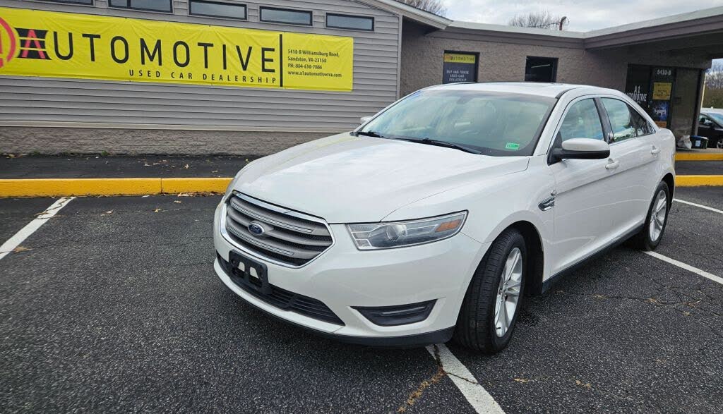 2014 Ford Taurus SEL