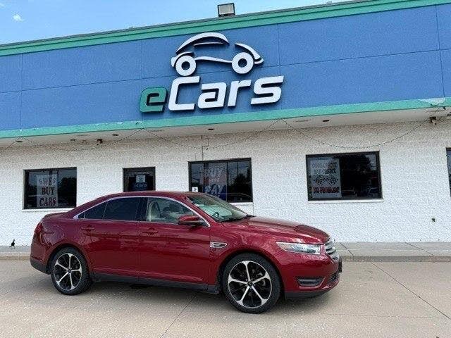 2016 Ford Taurus SEL