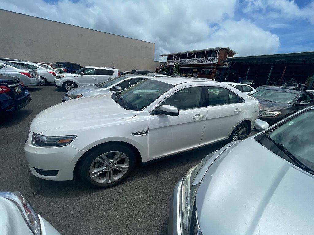 2018 Ford Taurus SEL