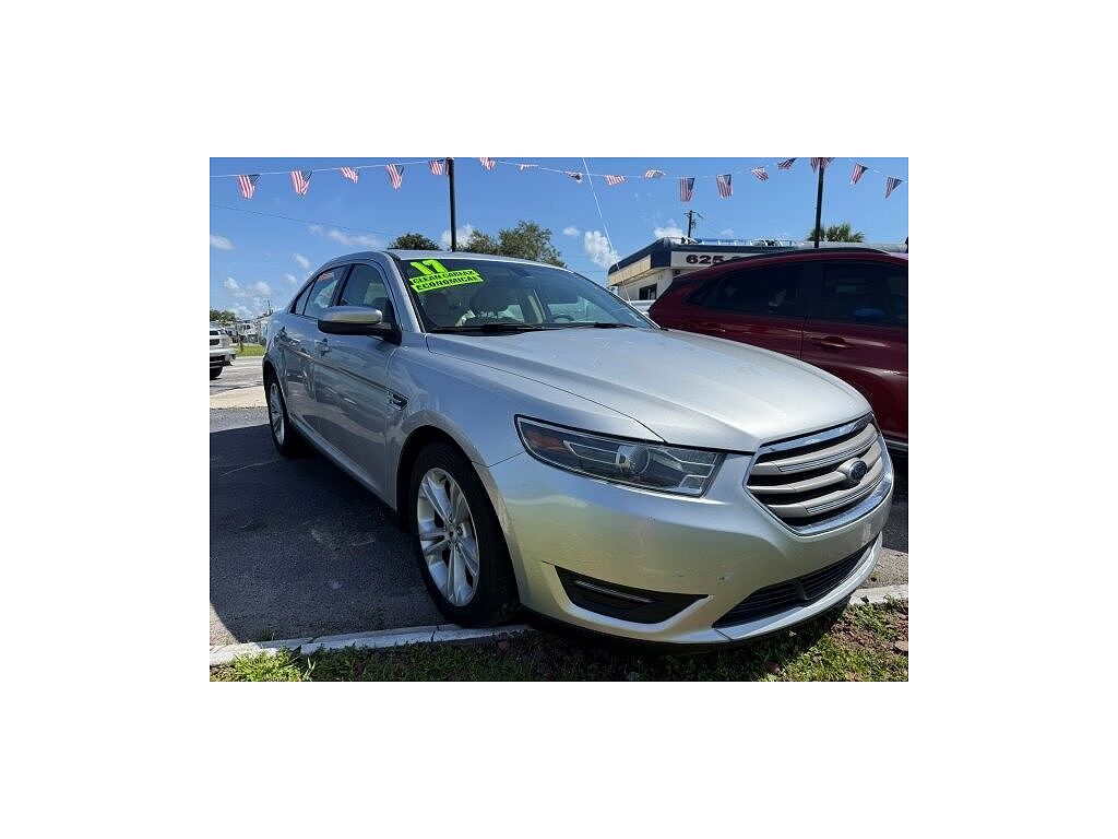 2017 Ford Taurus SEL