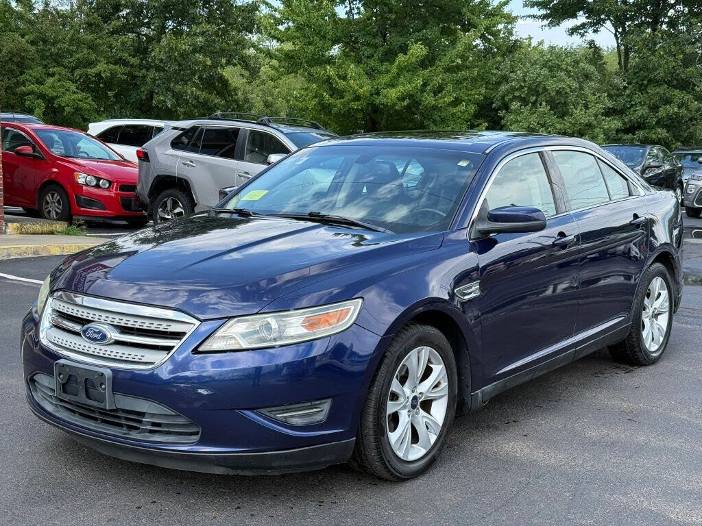 2011 Ford Taurus SEL