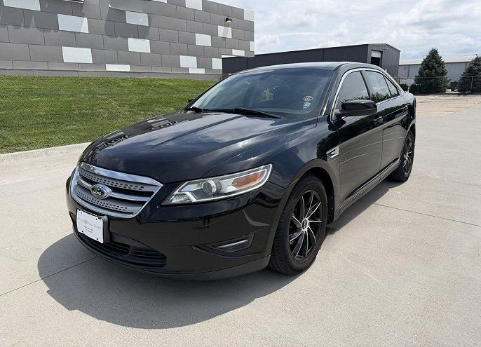 2010 Ford Taurus SEL