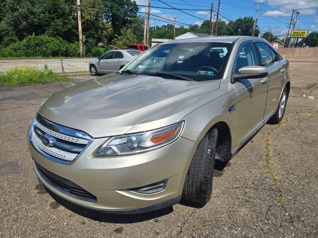 2011 Ford Taurus SEL