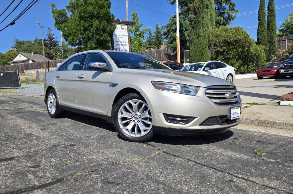 2018 Ford Taurus Limited