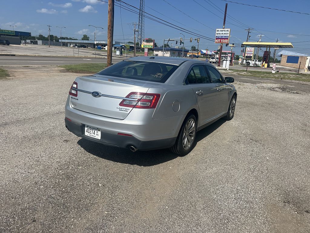 2015 Ford Taurus Limited