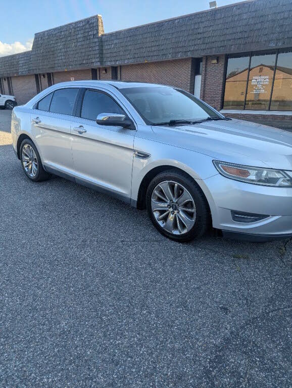 2011 Ford Taurus Limited