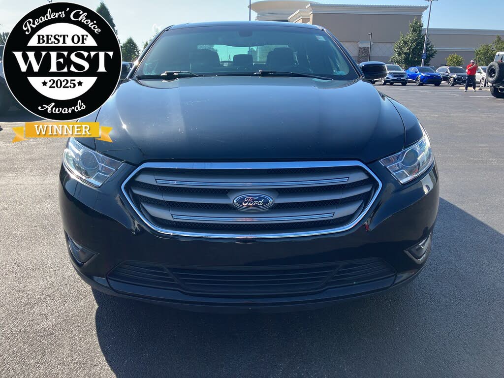 2017 Ford Taurus SEL