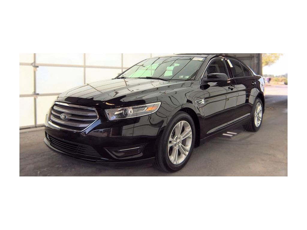 2018 Ford Taurus SEL