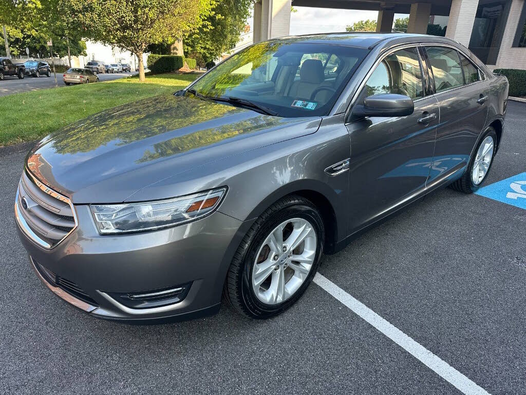 2013 Ford Taurus SEL