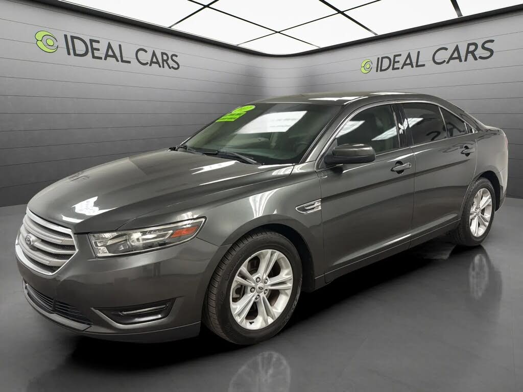 2017 Ford Taurus SEL