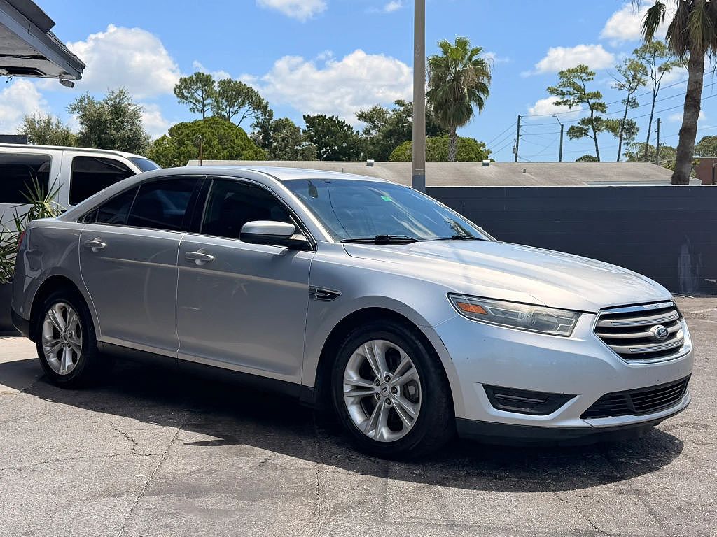 2013 Ford Taurus SEL