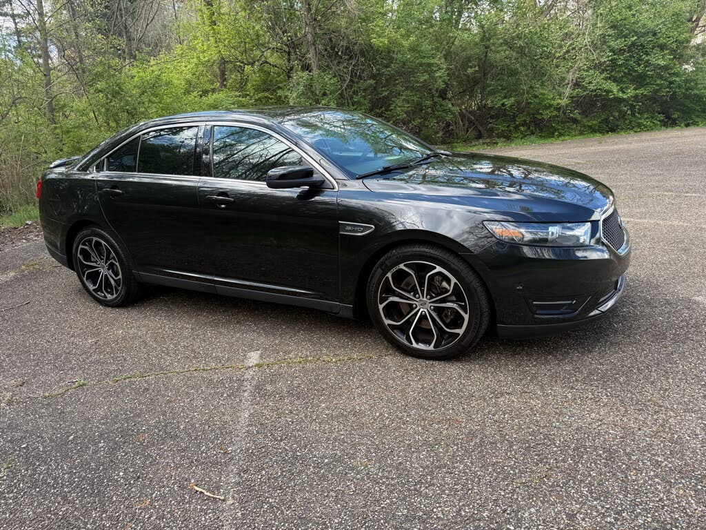 2013 Ford Taurus SHO