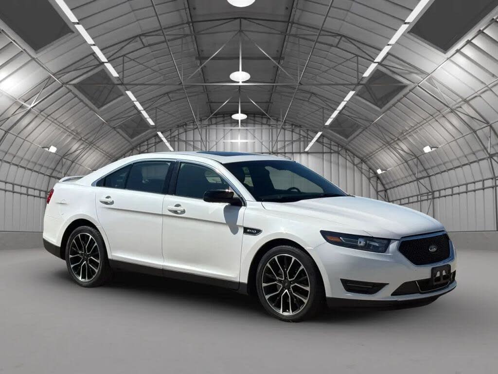 2018 Ford Taurus SHO