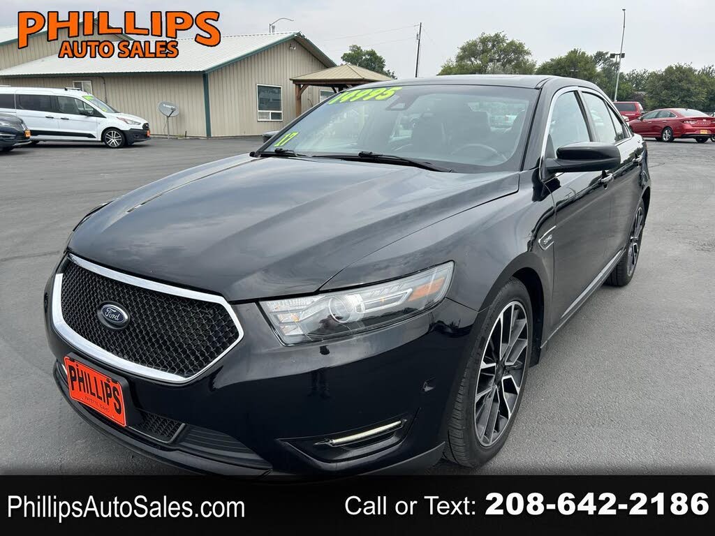 2017 Ford Taurus SHO