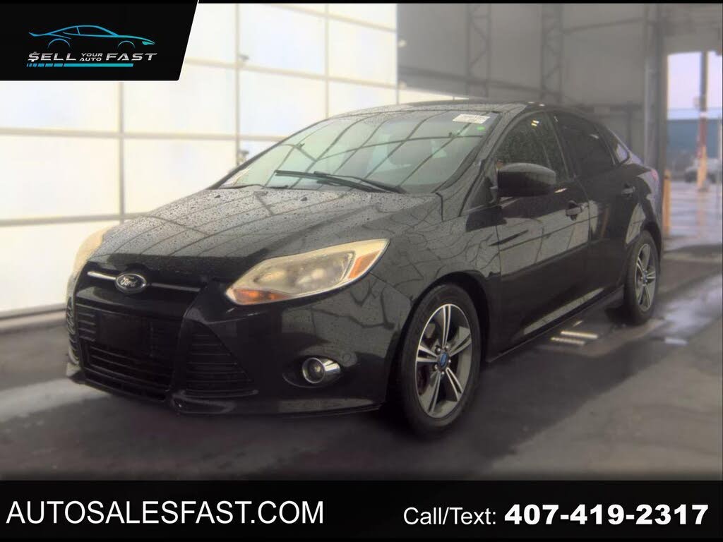 2012 Ford Focus SE 4DR SEDAN FWD