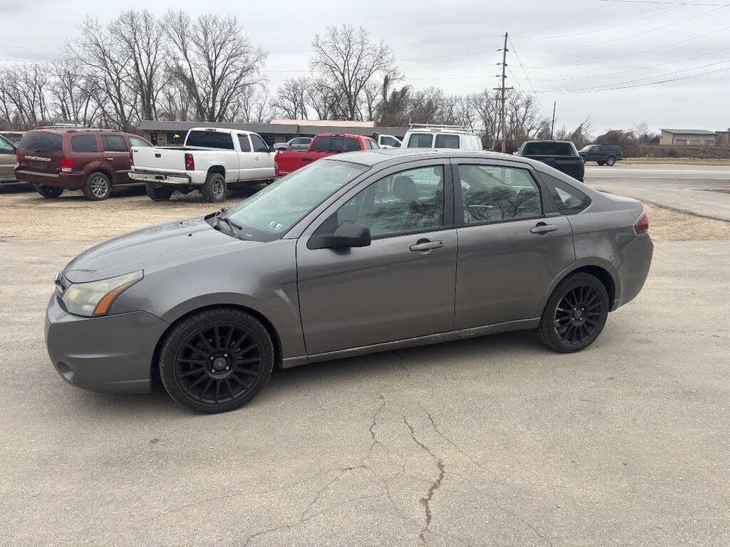 2010 Ford Focus SES