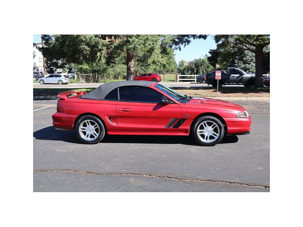 1997 Ford Mustang GT