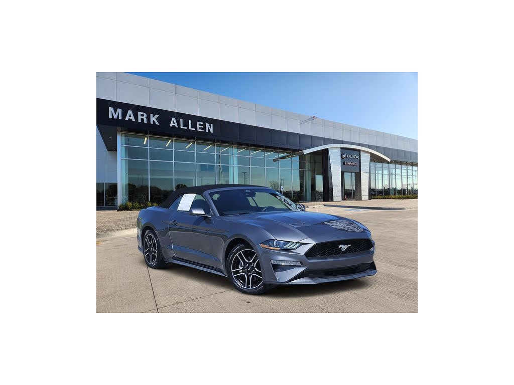 2022 Ford Mustang EcoBoost
