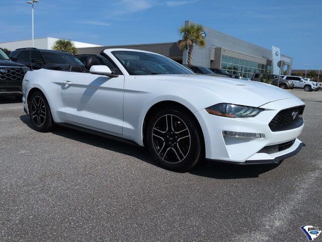 2021 Ford Mustang EcoBoost