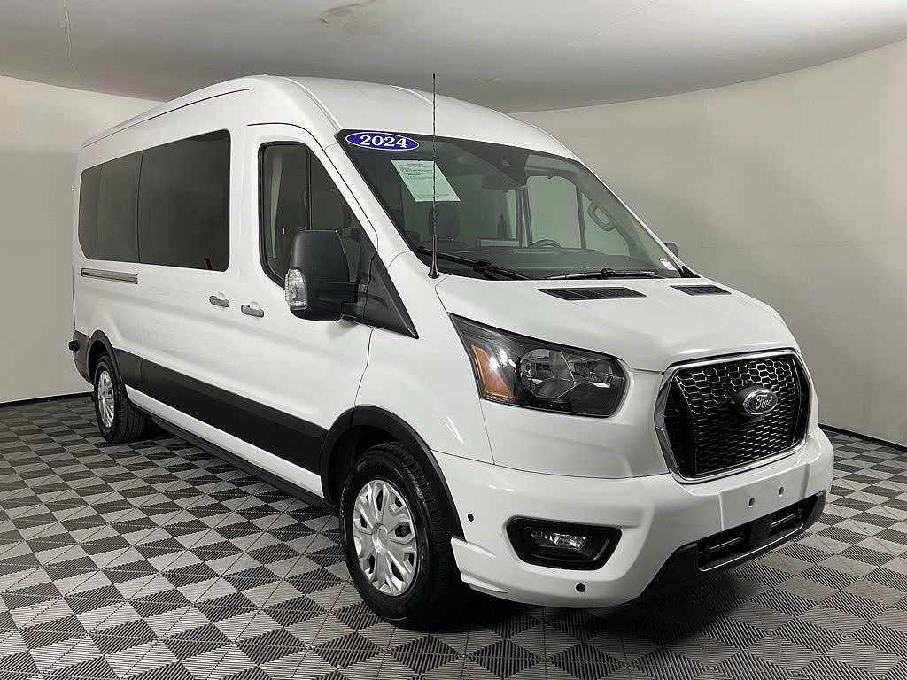 2024 Ford Transit 350 XL Medium Roof