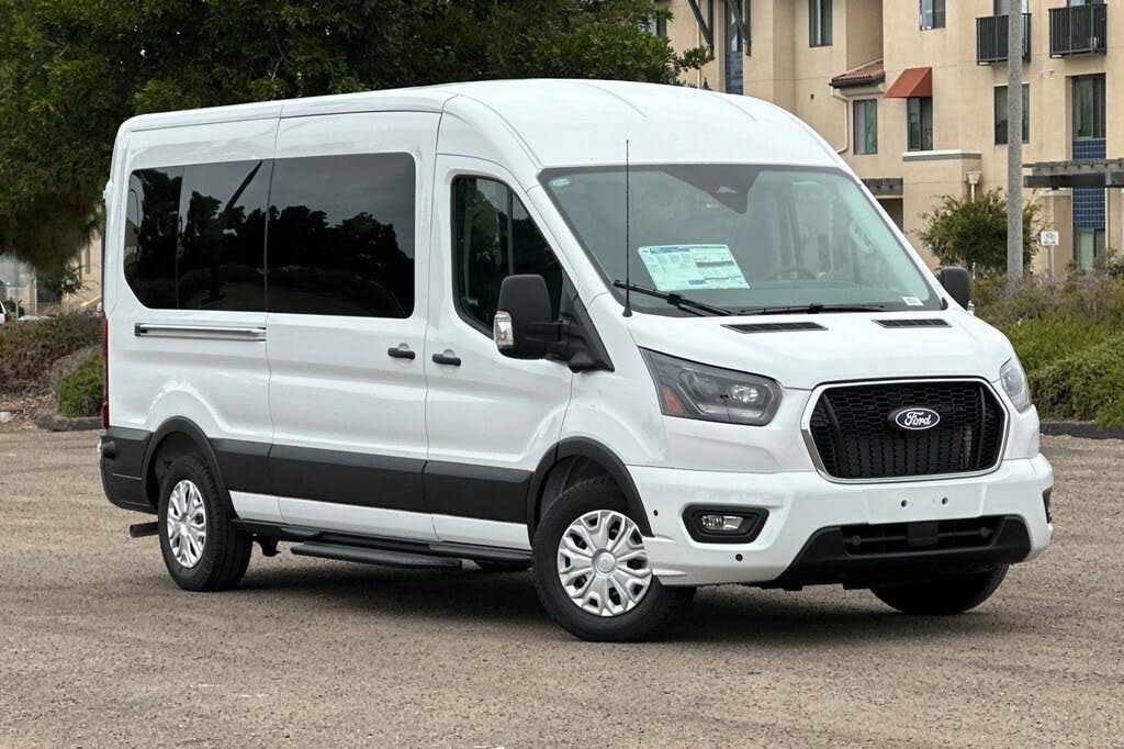2026 Ford Transit 350 XL Medium Roof
