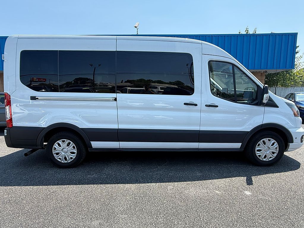2025 Ford Transit 350 XL Medium Roof