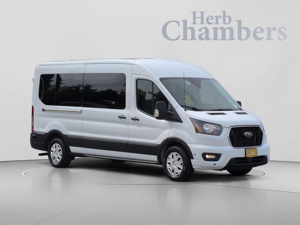 2024 Ford Transit 350 XL Medium Roof