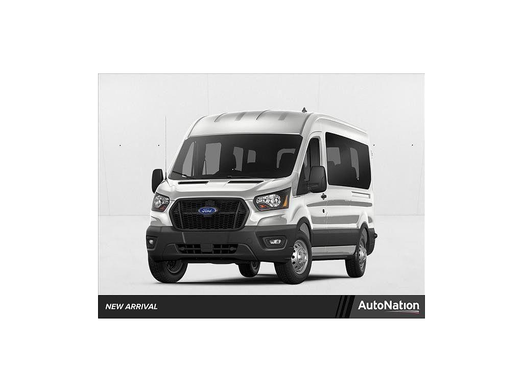 2024 Ford Transit Passenger 350 XLT Medium Roof