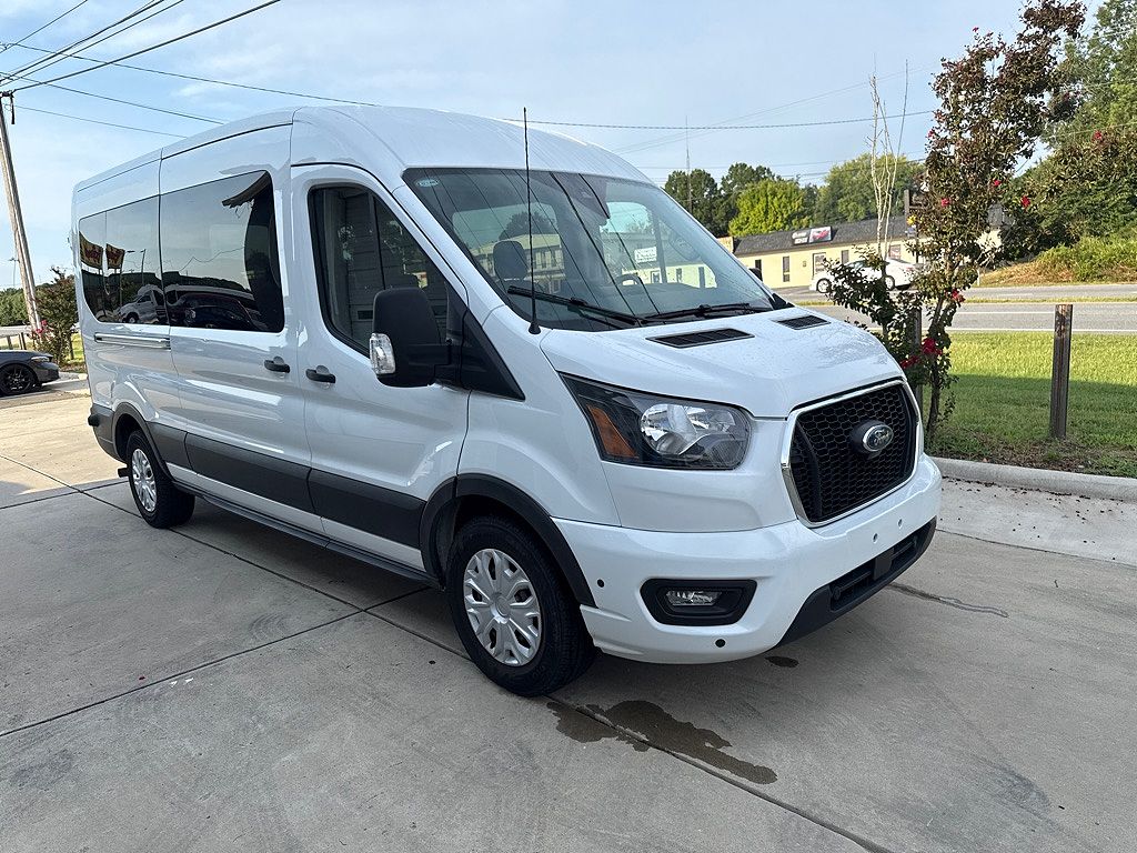 2024 Ford Transit 350 XLT Medium Roof