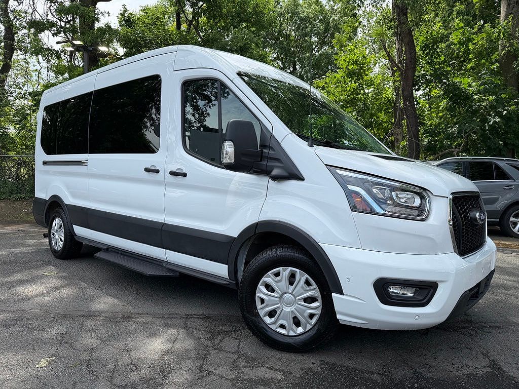 2022 Ford Transit 350 XL Medium Roof