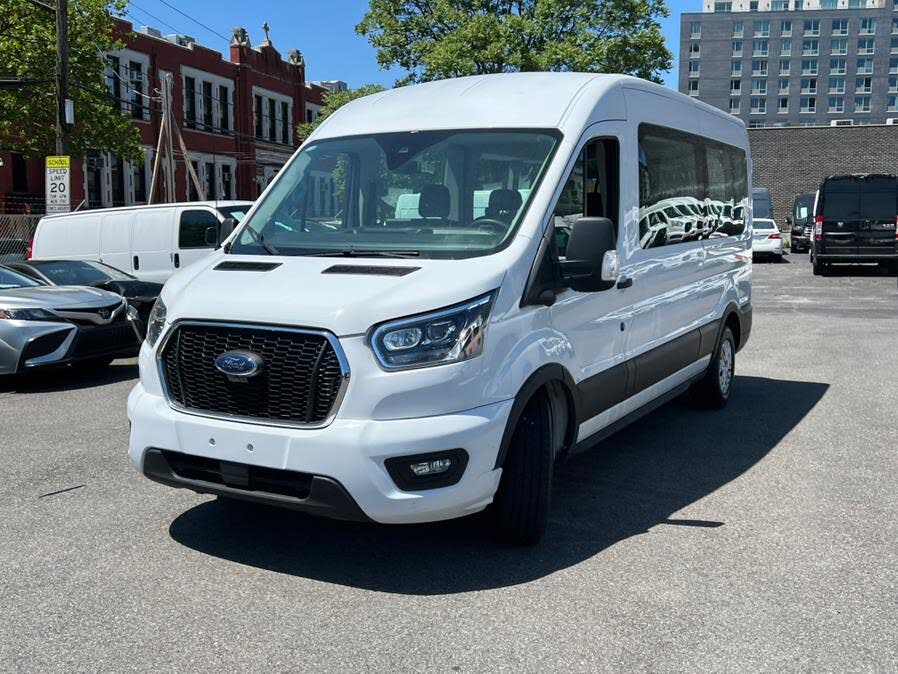 2023 Ford Transit 350 XLT Medium Roof